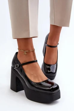 Półbuty Damskie Lakierowane Na Platformie I Słupku Big Star NN274004 Czarne