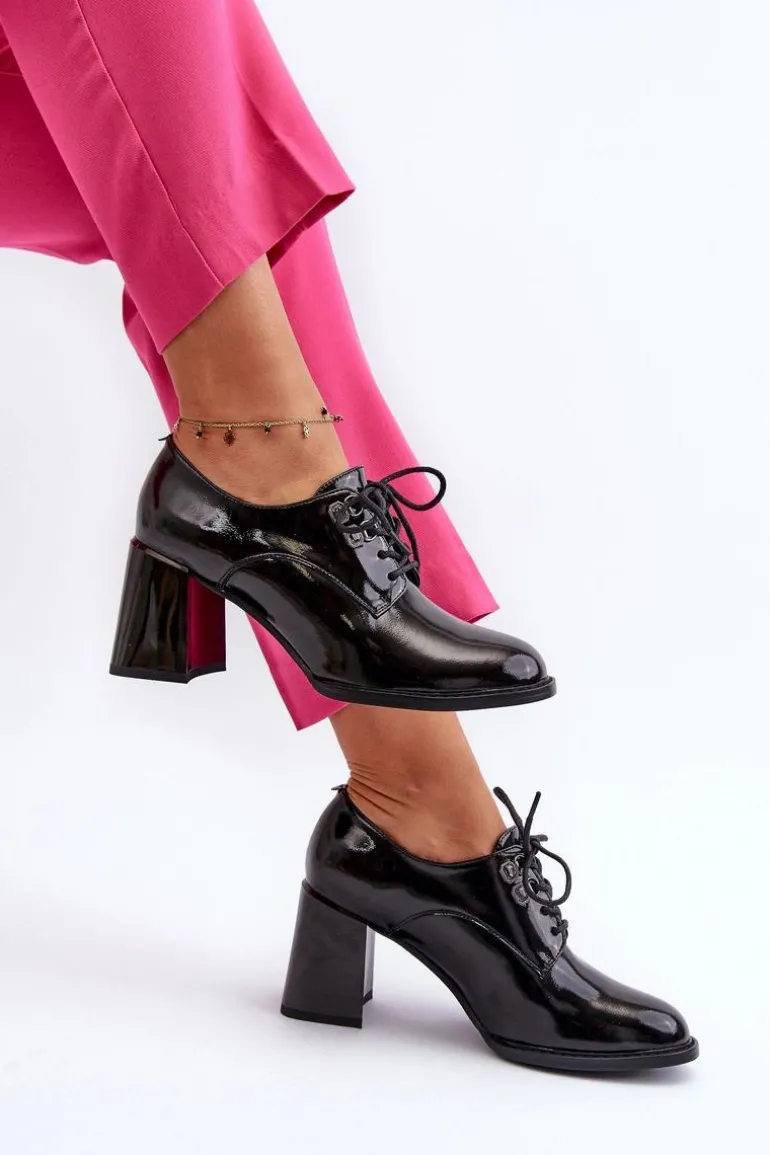 Półbuty Damskie Lakierowane Na Słupku Czarne Nelione