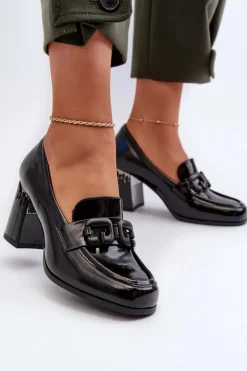 Półbuty Damskie Na Słupku Lakierowane Czarne D&A MR38-973