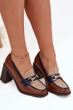 Półbuty Damskie Na Słupku Z Tłoczeniem I Złotym Detalem Beżowo-Brązowe Novella