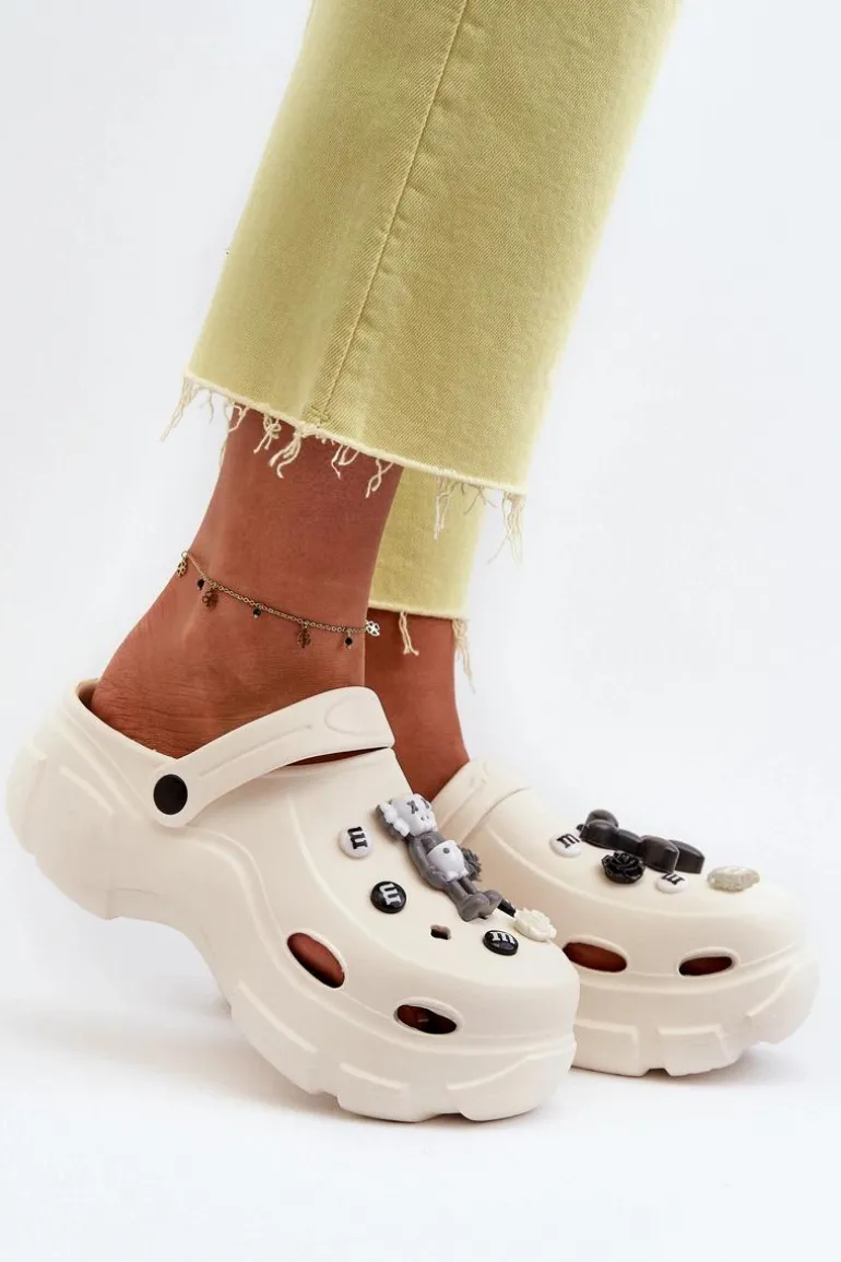 Piankowe Damskie Lekkie Klapki Na Masywnej Podeszwie Białe Matirra