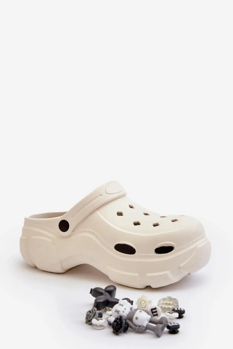 Piankowe Damskie Lekkie Klapki Na Masywnej Podeszwie Białe Matirra