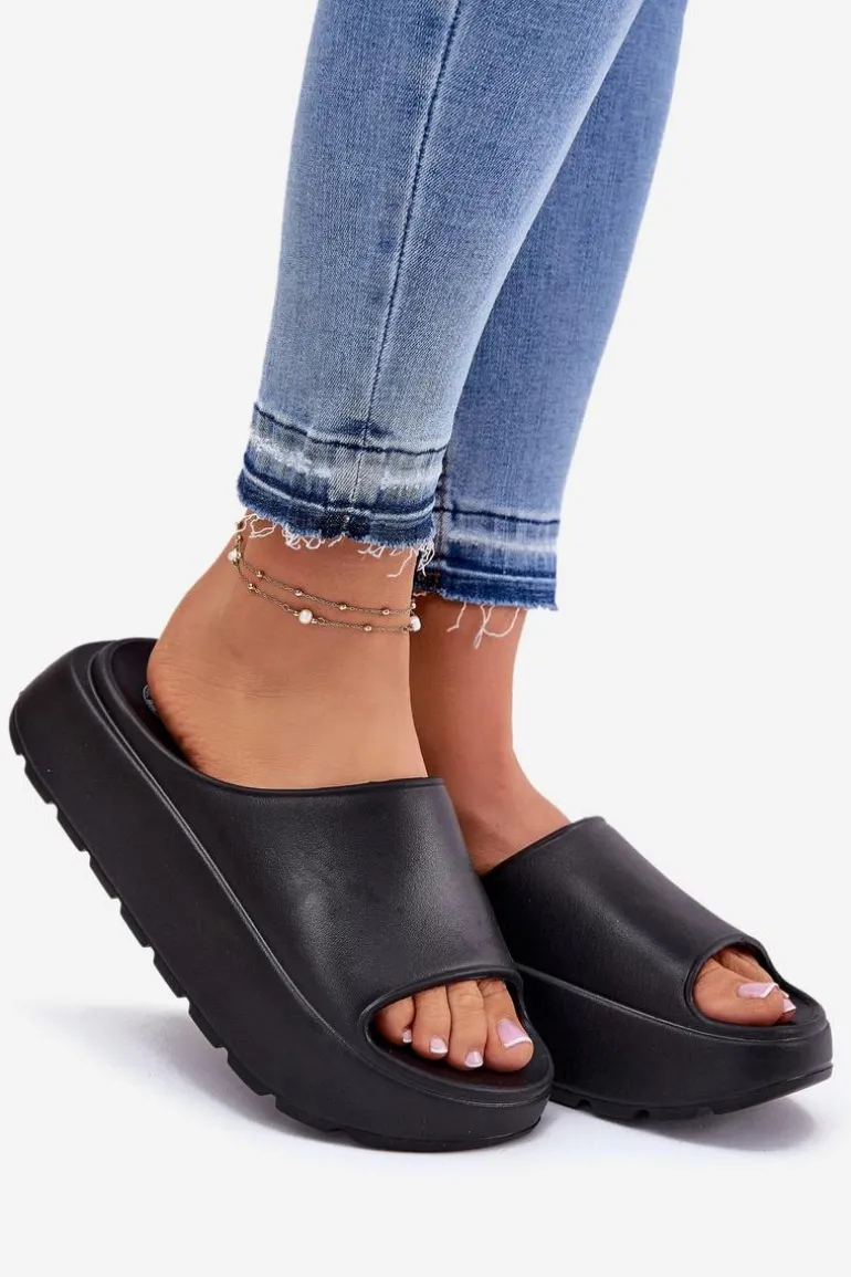 Piankowe Klapki Damskie Na Platformie Czarne Xalvania