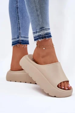 Piankowe Klapki Damskie Na Platformie Beżowe Xalvania