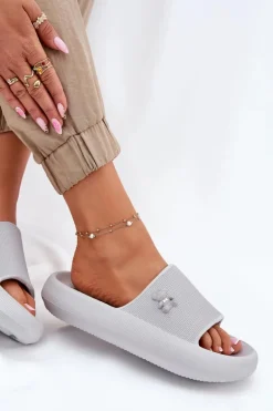 Piankowe Klapki Damskie Na Platformie Z Misiem Vinceza 75210 Szare