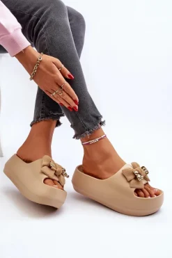 Piankowe Klapki Damskie Z Kokardą Khaki Salessa