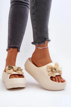 Piankowe Klapki Damskie Z Kokardą Beżowe Salessa