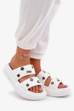 Piankowe Klapki Damskie Z Przypinkami Białe Ravanala