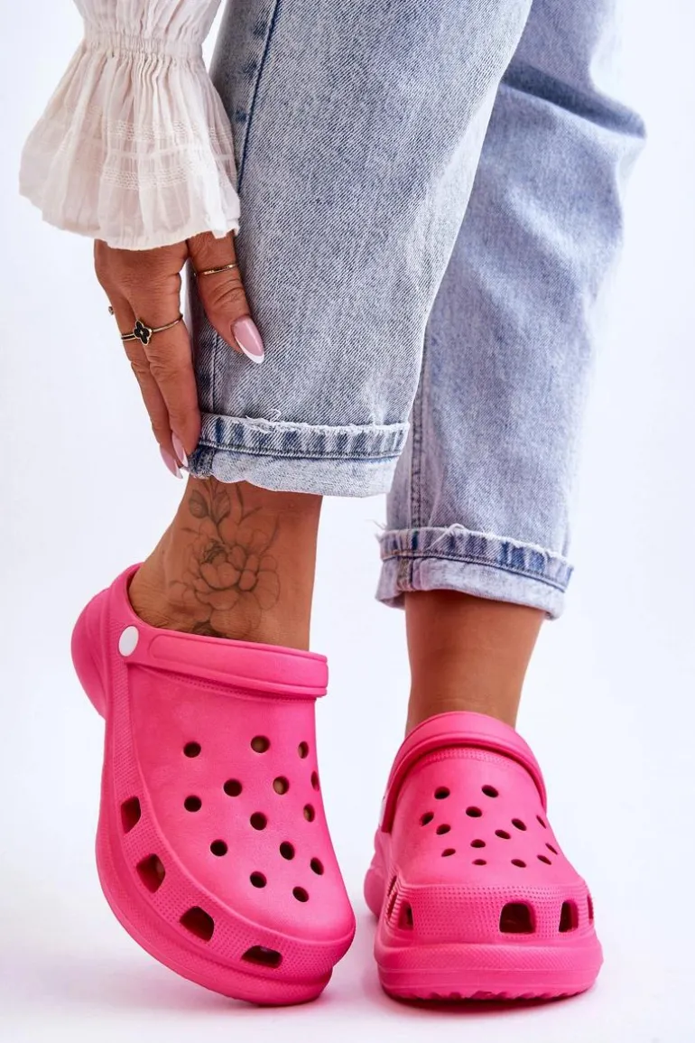 Piankowe Klapki Kroksy Na Masywnej Podeszwie Ciemnoróżowe Katniss