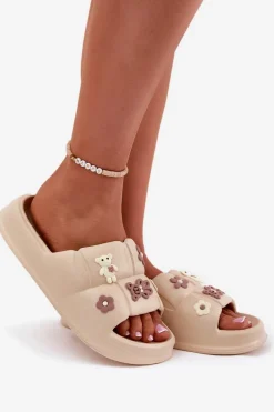 Piankowe Klapki Z Przypinkami Beżowe Redienna