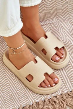 Piankowe Klapki Z Wycięciami Beżowe Neladith