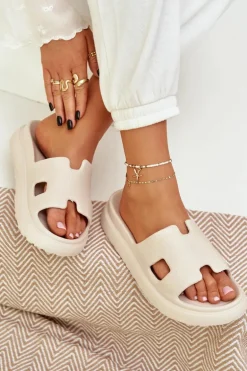 Piankowe Klapki Z Wycięciami Jasnobeżowe Neladith