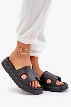 Piankowe Klapki Z Wycięciami Czarne Neladith