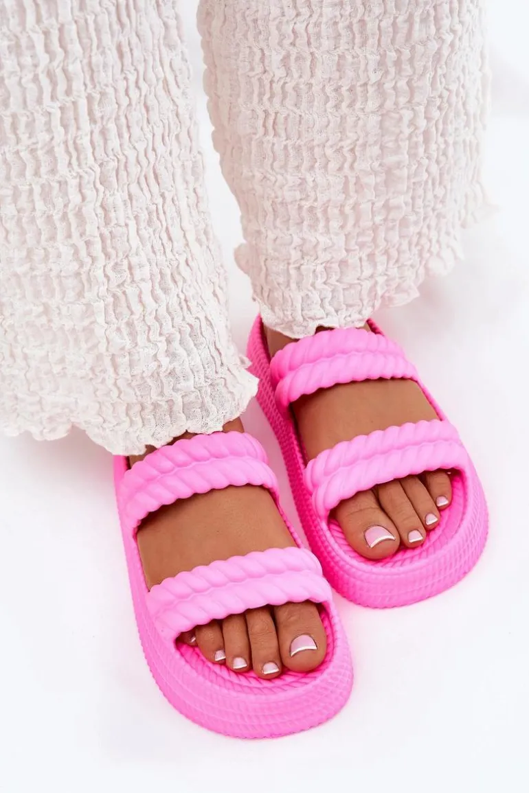 Piankowe Lekkie Klapki Damskie Na Platformie S.Barski ZK51-001 Fuksja