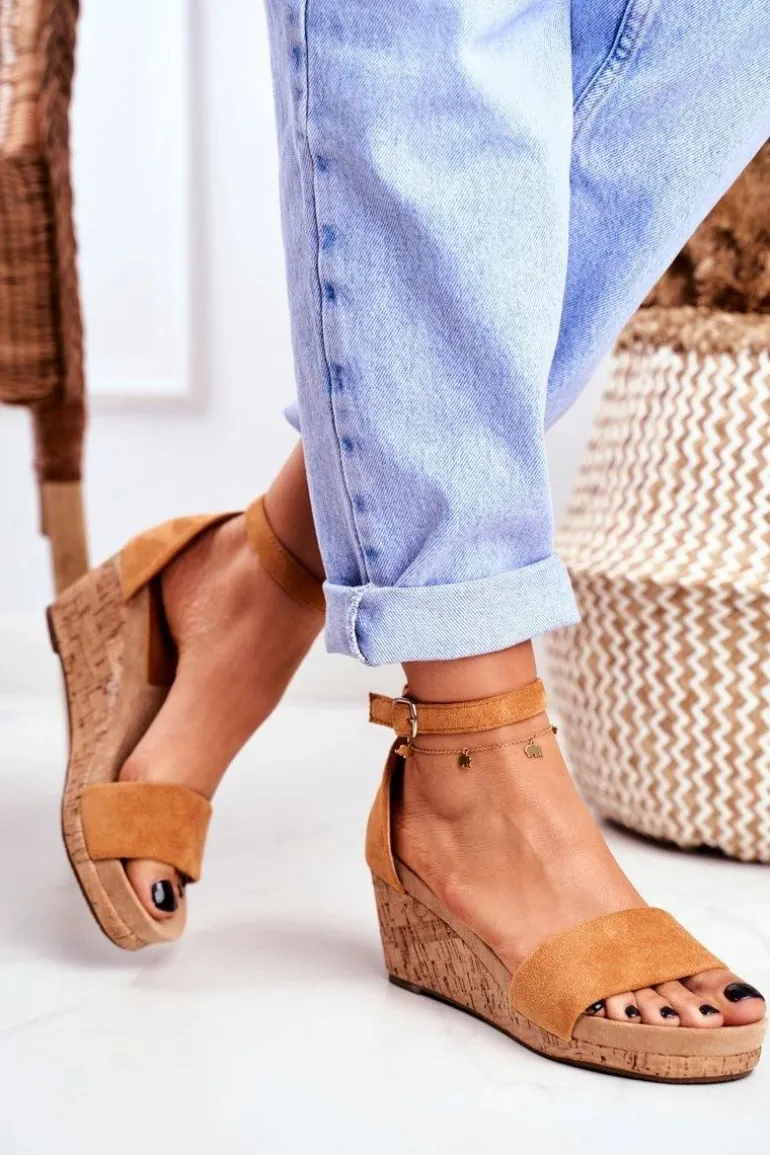 Sandałki Damskie Na Koturnie Camel MarryMe