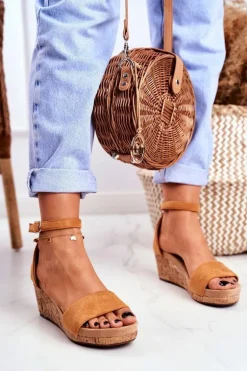 Sandałki Damskie Na Koturnie Camel MarryMe