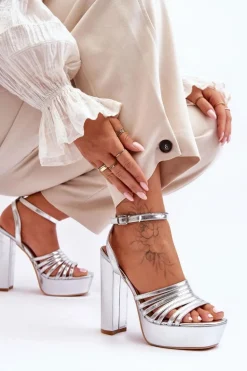 Sandałki Na Wysokim Słupku Srebrne Maya