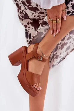 Sandały Damskie Na Masywnym Słupku I Platformie Z Eko Skóry Camel Korlevia