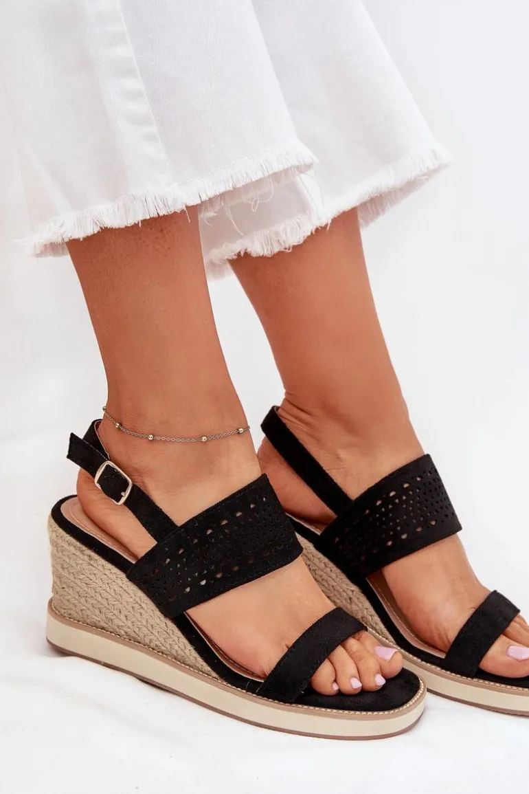 Sandały Damskie Ażurowe Na Koturnie Z Plecionką Czarne Zolira