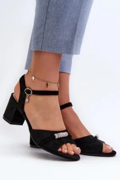 Sandały Damskie Eko Zamszowe Na Słupku Z Ozdobami Czarne Narhi