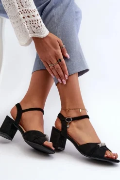 Sandały Damskie Eko Zamszowe Na Słupku Z Ozdobami Czarne Narhi