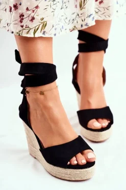 Sandały Damskie Na Koturnie Wiązane Czarne Belleza