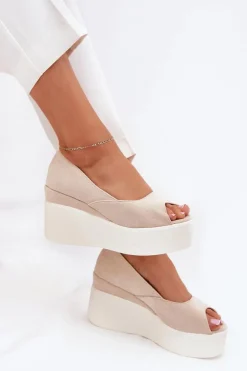Sandały Damskie Na Koturnie I Platformie Jasnobeżowe Felyra