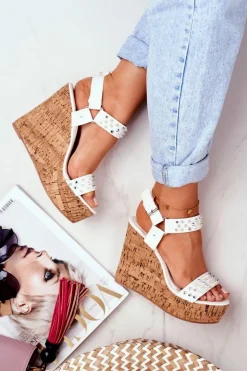 Sandały Damskie Na Koturnie Lu Boo Białe Gail