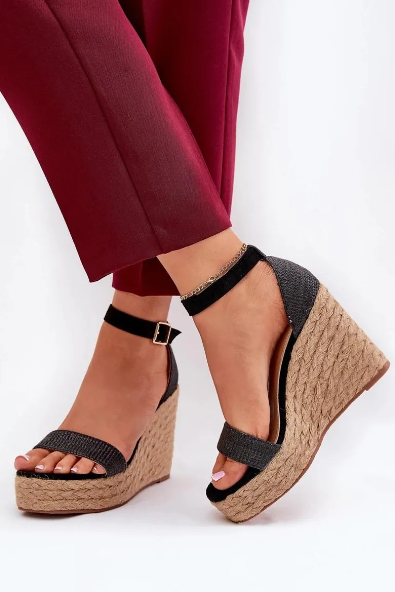 Sandały Damskie Na Koturnie Z Plecionką Czarne Adelio
