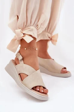 Sandały Damskie Na Koturnie Z Eko Skóry Złote Quilara