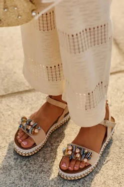 Sandały Damskie Na Koturnie I Platformie Z Ozdobami S.Barski HY056 Beżowe