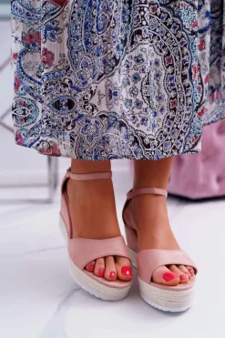 Sandały Damskie Na Koturnie Platformie Zamszowe Różowe Delima