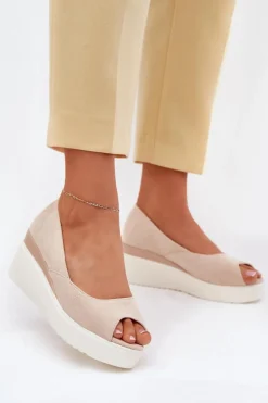 Sandały Damskie Na Koturnie Z Eko Zamszu Jasnobeżowe Velira