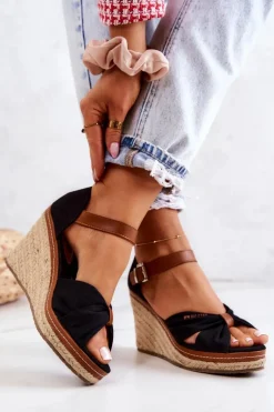 Sandały Damskie Na Koturnie Big Star JJ274937 Czarne