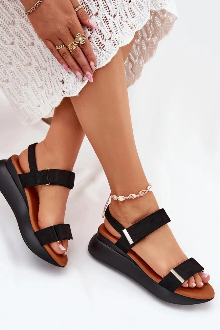 Sandały Damskie Na Koturnie Czarne Monera