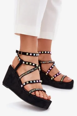 Sandały Damskie Na Koturnie Ze Zdobieniem Na Paskach Czarne Lunara