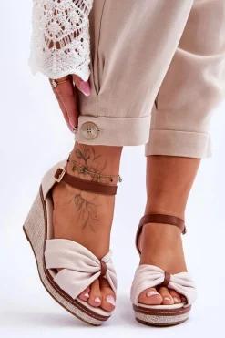 Sandały Damskie Na Koturnie Jasnobeżowe Daphne