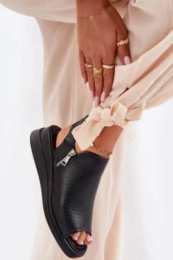 Sandały Damskie Na Koturnie Czarne Mevinette