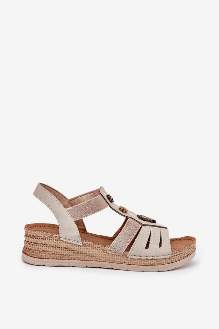 Sandały Damskie Na Koturnie Z Ozdobami Inblu RV000015 Jasnobeżowe