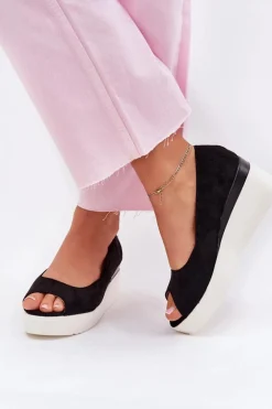 Sandały Damskie Na Koturnie Z Eko Zamszu Czarne Velira