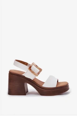 Sandały Damskie Na Masywnym Obcasie I Platformie Vinceza 17387 Białe