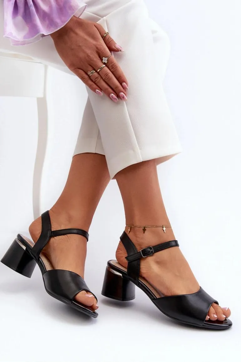 Sandały Damskie Na Niskim Obcasie Eko Skórzane Sergio Leone SK876 Czarne