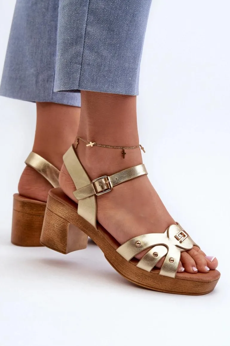 Sandały Damskie Na Obcasie Z Eko Skóry Złote Assames