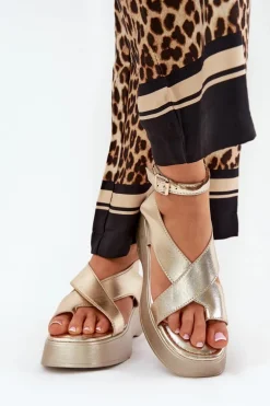 Sandały Damskie Na Platformie I Koturnie Eko Skórzane Złote Tenzorus