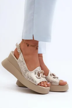 Sandały Damskie Na Platformie I Koturnie Z Ozdobą Złote Janesca