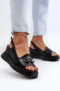 Sandały Damskie Na Platformie I Koturnie Z Ozdobą Czarne Janesca