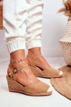 Sandały Damskie Na Plecionej Koturnie Big Star Jasnobrązowe DD274A169