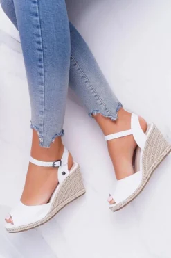 Sandały Damskie Na Plecionej Koturnie Big Star Białe DD274A231