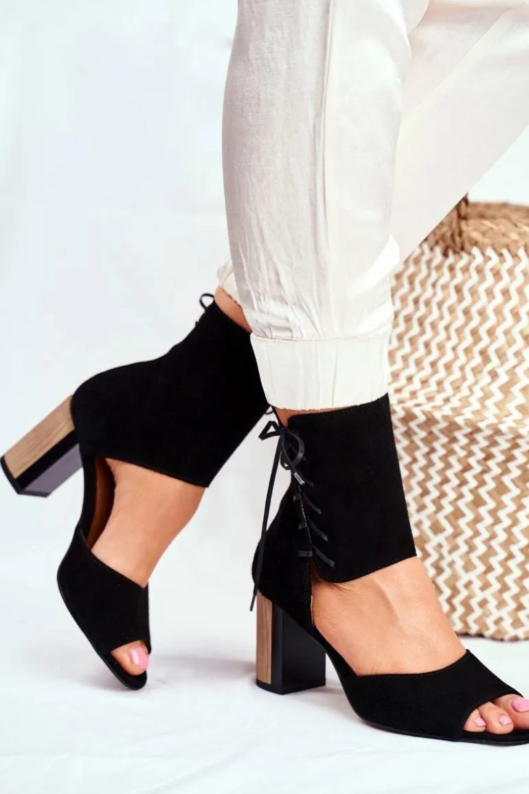 Sandały Damskie Na Słupku Maciejka Czarne Zamszowe 04122-01