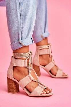 Sandały Damskie Na Słupku Wiązane Zamszowe Beżowe Amore
